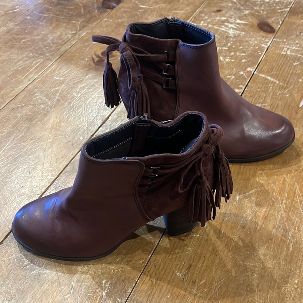 Women’s booties